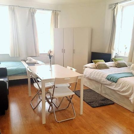 Excellent Studio Flat In Londra Dış mekan fotoğraf